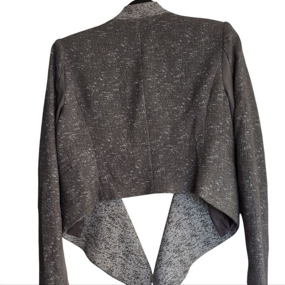 BCBG maxazria assymetric grey blazer open front size s statement collar - Picture 7 of 8